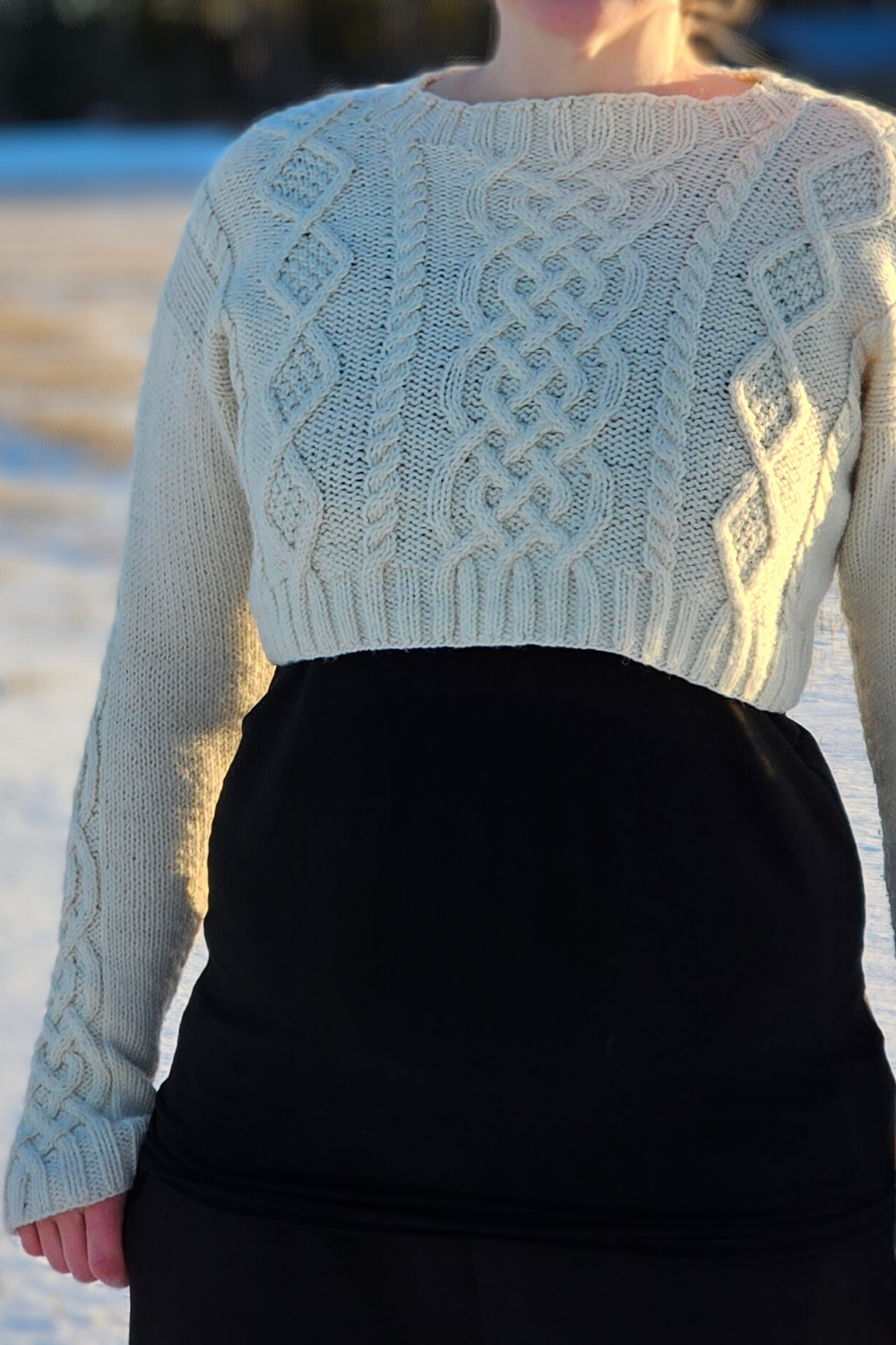 Iiris' Sweater - Cropped Aran Cable Sweater Knitting Pattern