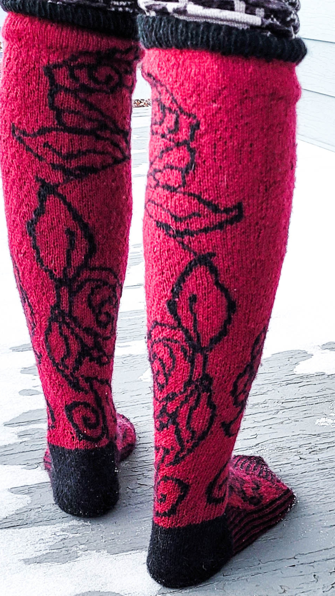 Pushing Roses - Knee High Stockings - Knitting Pattern