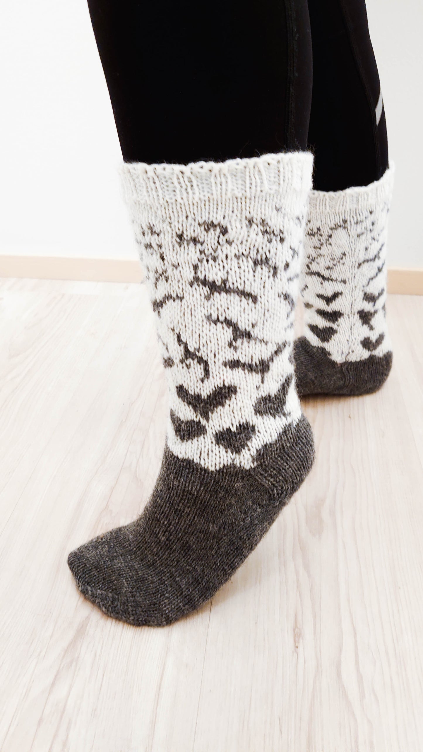 Flock of Hearts - Ravens and Hearts Stranded Knitting Sock Pattern