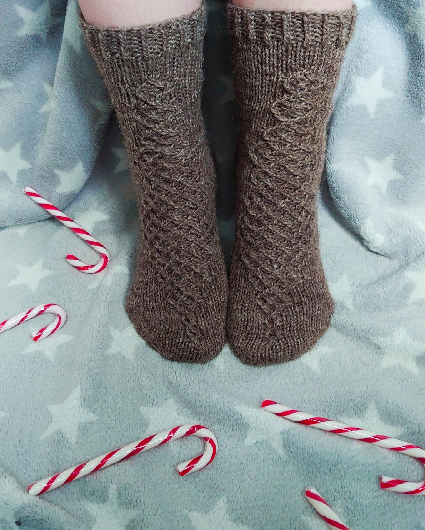 Himmel - Cable Knittng Pattren for Socks
