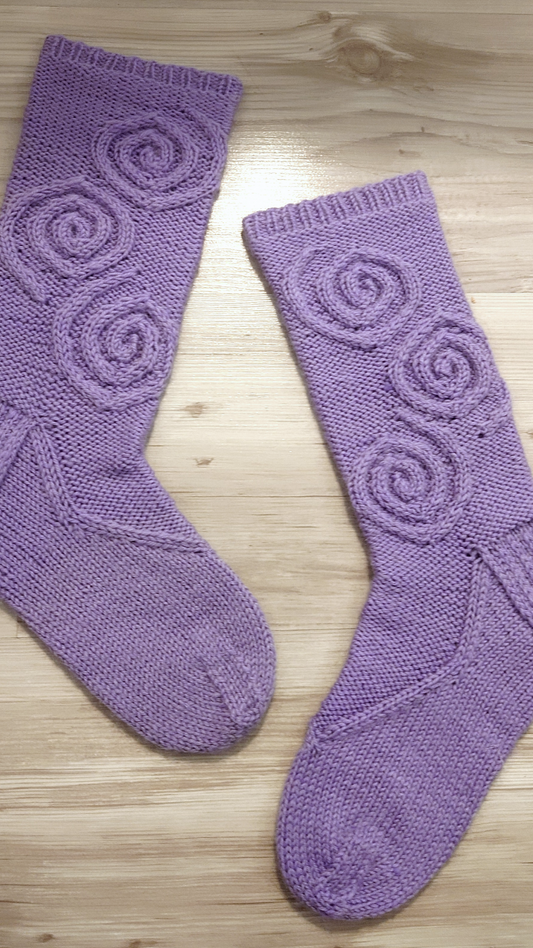 Mermaids Whorl - Cable Knit Sock Knitting Pattern