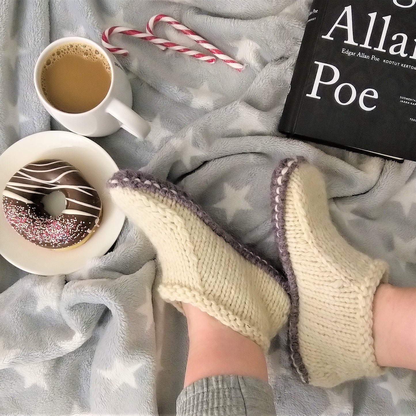 Två Timmars Toffla - Adult Booties Knitting Pattern | Perfect Last Minute Handmade Gift!